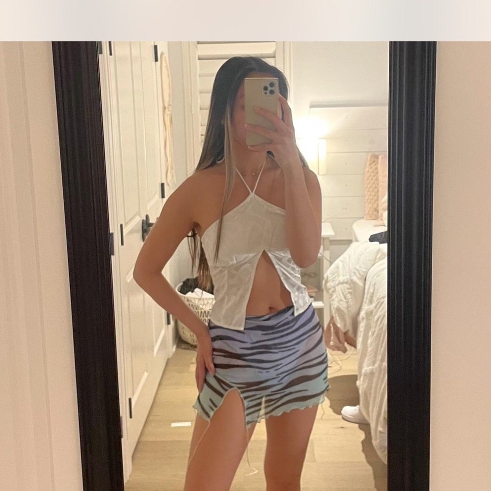 Princess Polly Swirl Halter Top - white